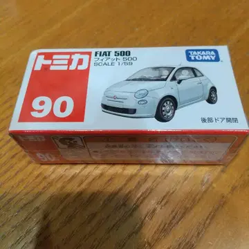 토미카 No. 90 피아트 500