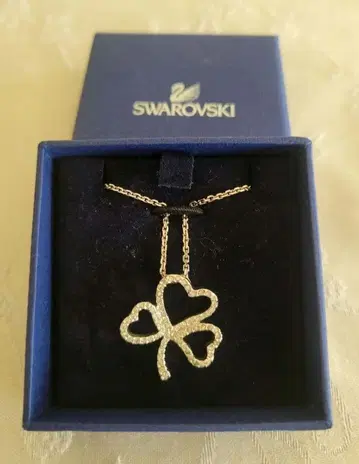 Swarovski 클로버 목걸이