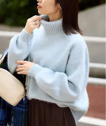 SLOBE IENA 워셔블 퍼 더블 페이스 터틀 니트