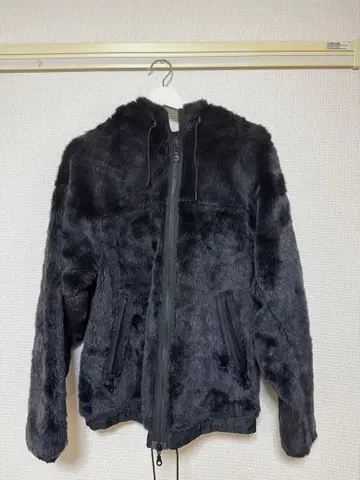 AZUL 플리스 자켓 다크 그레이