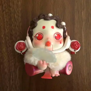 POP MART SKULLPANDA 피규어