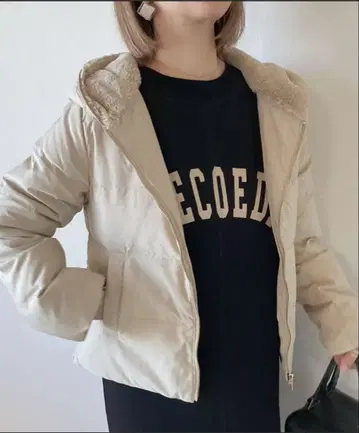 libelle more 후드 인조 모피 다운 자켓 베이지 M 사이즈
