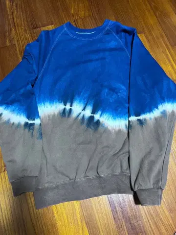 흙 염색, 네이비 나염 트레이닝복