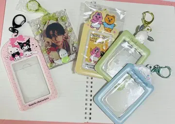 트레이딩 카드 케이스