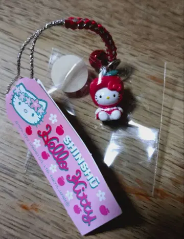 헬로키티 신슈 한정판 빨간 사과 스트랩