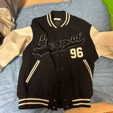 WEGO 리버풀 96 바시티 자켓 M 사이즈