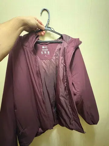 유니클로 퍼프테크 파카