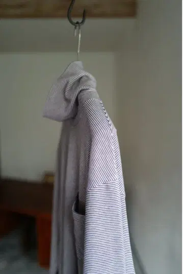 BLACKBIRD Ex Turtle Neck kakinoha