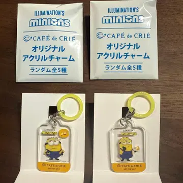 오리지널 아크릴 참 미니언즈 카페 드 크리에 2개 세트