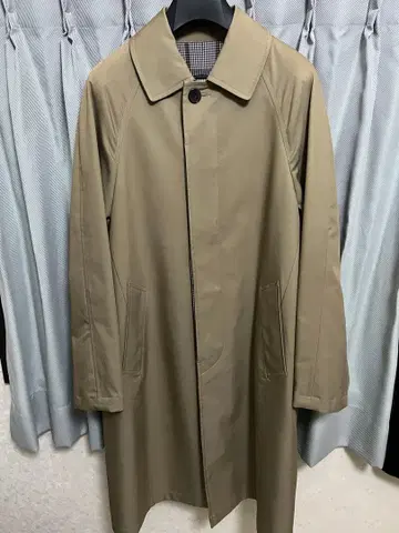 유니버설 랭귀지 리버서블 스텐카라 코트