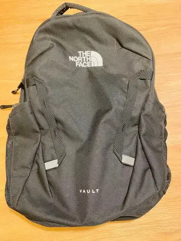 THE NORTH FACE VAULT 블랙 백팩