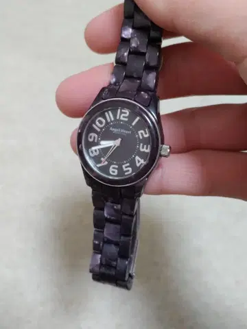 엔젤하트 손목시계 배터리 교체 완료