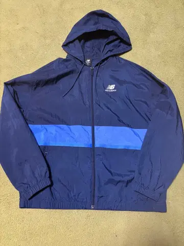 New Balance 나일론 자켓 XS 네이비