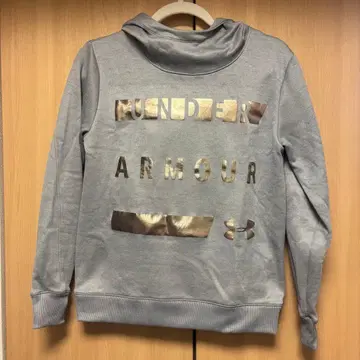 UNDER ARMOUR 메탈릭 프린트 후디