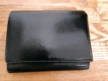 FABRIK의 컴팩트 지갑