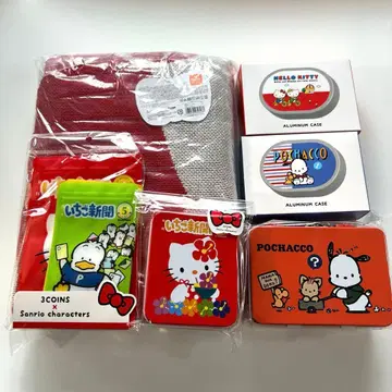 새상품 산리오 딸기신문 쓰리코인즈 키티 포차코 묶음 판매