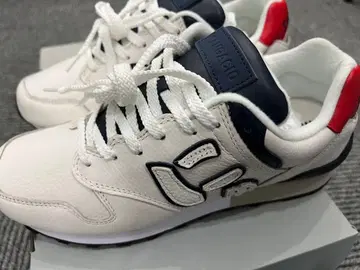 SANGACIO 뉴즈 [ 트리코롤 ] 10주년 기념 모델 23.5cm