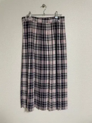 핑크 계열 체크 플리츠 롱 스커트