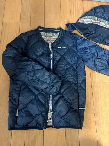 Marmot 네이비 다운 자켓 L 사이즈
