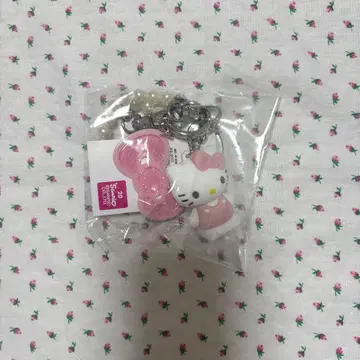 LOWRYSFARM 키티 퀼팅 키참 키참