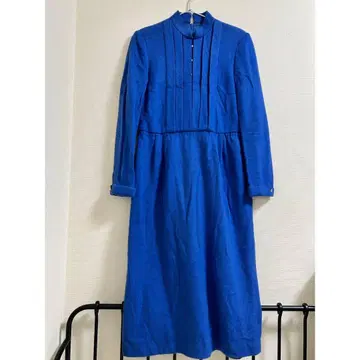 울 원피스 구제 의류 KIKI