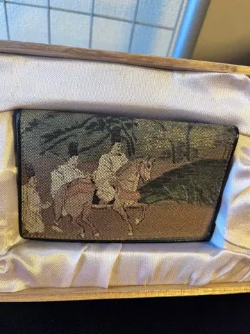 하카타오리 에하쿠오리 안쪽 가죽제품? 카드 케이스 말 디자인