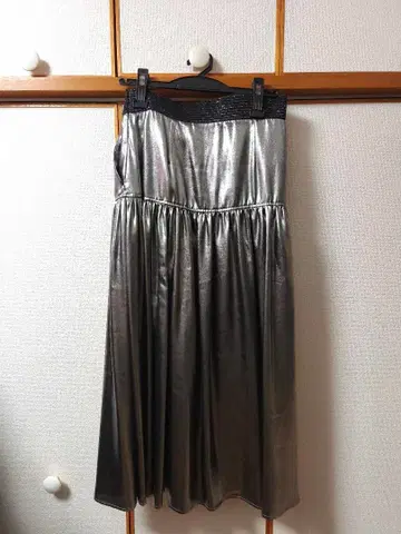 COEL 실버 플리츠 스커트 F 사이즈