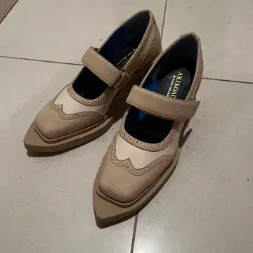 AKIKOAOKI MEL 베이지 threetreasures 아오키