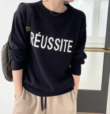 인기 Spick & Span 스픽 앤 스팬 로고 니트 풀오버