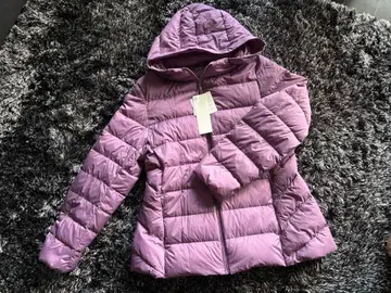 유니클로 완판 울트라 라이트 다운