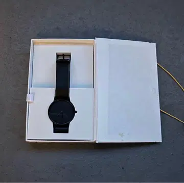 innovator 블랙 아날로그 남성용 손목시계