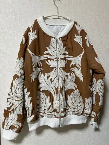 DouDou 자수 브라운 점퍼 F 아우터