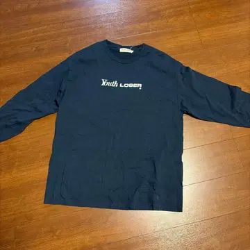 Youth LOSER 네이비 긴팔 T셔츠