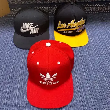 adidas 빨간색 캡 세트