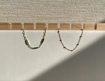 새상품 ana luisa 팔찌 2개 세트 수납 가방 포함 아나 루이사