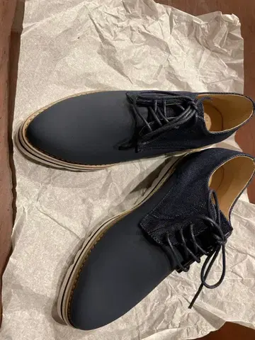 KOBE LETTUCE 네이비 캐주얼 슈즈