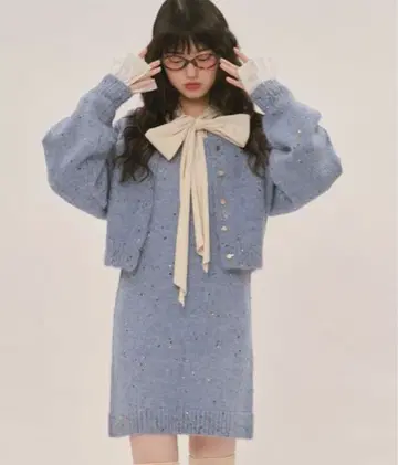 loin nuit [ 완판템 ] 스팽글 니트 셋업