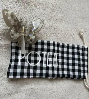택 포함 새상품 [ POTETE ] 버터플라이 헤어 클립 포테테