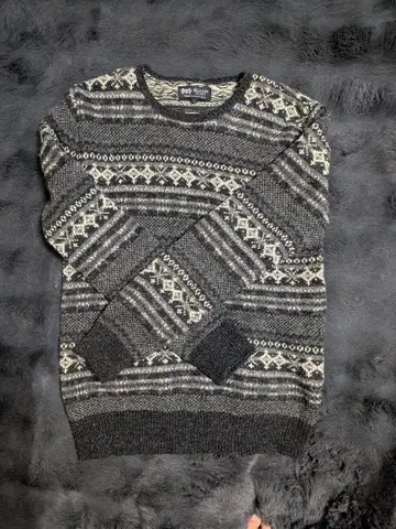 BEAMS HEART 기하학 패턴 니트 스웨터