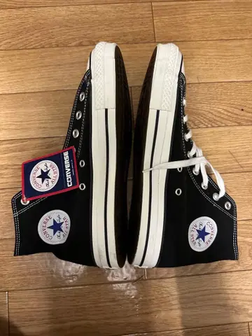 CONVERSE 블랙 하이컷 스니커즈
