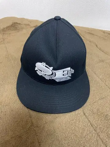 HUF 블랙 캡 그린 챙