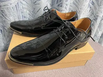 블랙 드레스 슈즈 레이스업 (에나멜 슈즈)