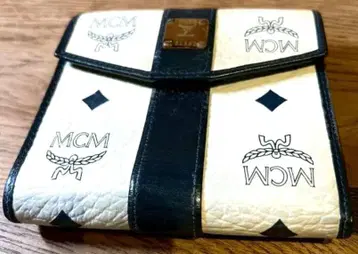 MCM 이단 접이식 지갑 화이트/블랙