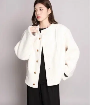 화이트 보아 코트 2WAY 리버서블 자켓 (페이크 스웨이드/보아)