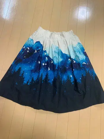 반짝이는 별과 숲의 풍경 무늬 플레어 스커트 롱 스커트