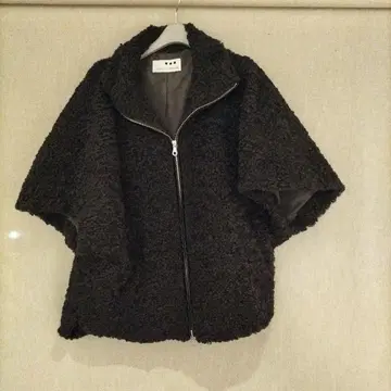 쓰리닷츠 이번 시즌 신상 인조 모피 블루종