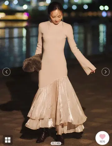 아뉴앙스 홀리데이 도킹 니트 원피스 머메이드 롱 원피스