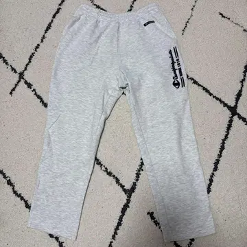 [오늘만 한정 가격!] Champion 그레이 스웨트 팬츠