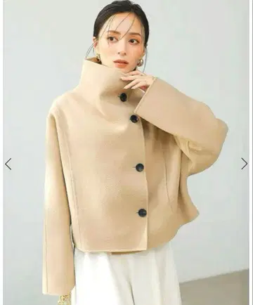 anuans 스탠드넥 리버 숏코트