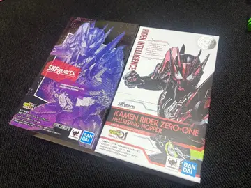 Figuarts 가면라이더 제로원 헬 라이징 호퍼 반다이